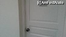 [P13] asa arata usa si yala camerei in care am fost cazat a hotelului care cica are 4* » foto by adimtu
 - 
<span class="allrVoted glyphicon glyphicon-heart hidden" id="av334545"></span>
<a class="m-l-10 hidden" id="sv334545" onclick="voting_Foto_DelVot(,334545,11854)" role="button">șterge vot <span class="glyphicon glyphicon-remove"></span></a>
<a id="v9334545" class=" c-red"  onclick="voting_Foto_SetVot(334545)" role="button"><span class="glyphicon glyphicon-heart-empty"></span> <b>LIKE</b> = Votează poza</a> <img class="hidden"  id="f334545W9" src="/imagini/loader.gif" border="0" /><span class="AjErrMes hidden" id="e334545ErM"></span>