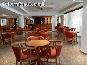 [P02] Zona de Lobby Lounge și Lobby-Bar unde se poate servi cafea, ceai, bere și vin. » foto by ovidiuyepi
 - 
<span class="allrVoted glyphicon glyphicon-heart hidden" id="av1524666"></span>
<a class="m-l-10 hidden" id="sv1524666" onclick="voting_Foto_DelVot(,1524666,11855)" role="button">șterge vot <span class="glyphicon glyphicon-remove"></span></a>
<a id="v91524666" class=" c-red"  onclick="voting_Foto_SetVot(1524666)" role="button"><span class="glyphicon glyphicon-heart-empty"></span> <b>LIKE</b> = Votează poza</a> <img class="hidden"  id="f1524666W9" src="/imagini/loader.gif" border="0" /><span class="AjErrMes hidden" id="e1524666ErM"></span>