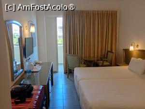 [P05] Dotările camerei 323. » foto by ovidiuyepi
 - 
<span class="allrVoted glyphicon glyphicon-heart hidden" id="av1524669"></span>
<a class="m-l-10 hidden" id="sv1524669" onclick="voting_Foto_DelVot(,1524669,11855)" role="button">șterge vot <span class="glyphicon glyphicon-remove"></span></a>
<a id="v91524669" class=" c-red"  onclick="voting_Foto_SetVot(1524669)" role="button"><span class="glyphicon glyphicon-heart-empty"></span> <b>LIKE</b> = Votează poza</a> <img class="hidden"  id="f1524669W9" src="/imagini/loader.gif" border="0" /><span class="AjErrMes hidden" id="e1524669ErM"></span>