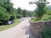 [P12] Parcarea oaspeţilor din camping, iar dincolo de gard, a vizitatorilor veniţi doar la ştrand.  » foto by Dragoș_MD
 - 
<span class="allrVoted glyphicon glyphicon-heart hidden" id="av335347"></span>
<a class="m-l-10 hidden" id="sv335347" onclick="voting_Foto_DelVot(,335347,11881)" role="button">șterge vot <span class="glyphicon glyphicon-remove"></span></a>
<a id="v9335347" class=" c-red"  onclick="voting_Foto_SetVot(335347)" role="button"><span class="glyphicon glyphicon-heart-empty"></span> <b>LIKE</b> = Votează poza</a> <img class="hidden"  id="f335347W9" src="/imagini/loader.gif" border="0" /><span class="AjErrMes hidden" id="e335347ErM"></span>
