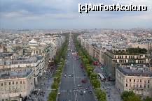 [P11] Champs-Élysées văzut de sus » foto by Ovidiu istorie
 - 
<span class="allrVoted glyphicon glyphicon-heart hidden" id="av319990"></span>
<a class="m-l-10 hidden" id="sv319990" onclick="voting_Foto_DelVot(,319990,11886)" role="button">șterge vot <span class="glyphicon glyphicon-remove"></span></a>
<a id="v9319990" class=" c-red"  onclick="voting_Foto_SetVot(319990)" role="button"><span class="glyphicon glyphicon-heart-empty"></span> <b>LIKE</b> = Votează poza</a> <img class="hidden"  id="f319990W9" src="/imagini/loader.gif" border="0" /><span class="AjErrMes hidden" id="e319990ErM"></span>