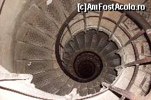 [P13] Scara interioară din Arcul de Triumf » foto by Ovidiu istorie
 - 
<span class="allrVoted glyphicon glyphicon-heart hidden" id="av319992"></span>
<a class="m-l-10 hidden" id="sv319992" onclick="voting_Foto_DelVot(,319992,11886)" role="button">șterge vot <span class="glyphicon glyphicon-remove"></span></a>
<a id="v9319992" class=" c-red"  onclick="voting_Foto_SetVot(319992)" role="button"><span class="glyphicon glyphicon-heart-empty"></span> <b>LIKE</b> = Votează poza</a> <img class="hidden"  id="f319992W9" src="/imagini/loader.gif" border="0" /><span class="AjErrMes hidden" id="e319992ErM"></span>
