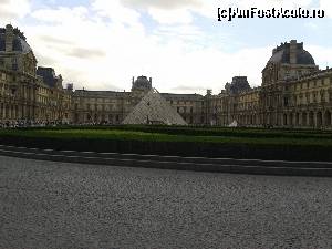 [P15] Muzeul Louvre » foto by gettyy
 - 
<span class="allrVoted glyphicon glyphicon-heart hidden" id="av591076"></span>
<a class="m-l-10 hidden" id="sv591076" onclick="voting_Foto_DelVot(,591076,11886)" role="button">șterge vot <span class="glyphicon glyphicon-remove"></span></a>
<a id="v9591076" class=" c-red"  onclick="voting_Foto_SetVot(591076)" role="button"><span class="glyphicon glyphicon-heart-empty"></span> <b>LIKE</b> = Votează poza</a> <img class="hidden"  id="f591076W9" src="/imagini/loader.gif" border="0" /><span class="AjErrMes hidden" id="e591076ErM"></span>