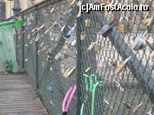 [P20] Cea mai buna afacere in Paris, e sa-ti deschizi un butic de lacate langa pod » foto by dorgo
 - 
<span class="allrVoted glyphicon glyphicon-heart hidden" id="av203574"></span>
<a class="m-l-10 hidden" id="sv203574" onclick="voting_Foto_DelVot(,203574,11886)" role="button">șterge vot <span class="glyphicon glyphicon-remove"></span></a>
<a id="v9203574" class=" c-red"  onclick="voting_Foto_SetVot(203574)" role="button"><span class="glyphicon glyphicon-heart-empty"></span> <b>LIKE</b> = Votează poza</a> <img class="hidden"  id="f203574W9" src="/imagini/loader.gif" border="0" /><span class="AjErrMes hidden" id="e203574ErM"></span>
