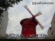 [P04] Seara insa, toata lumea asteapta ca moara rosie sa-si aprinda luminile » foto by dorgo
 - 
<span class="allrVoted glyphicon glyphicon-heart hidden" id="av203500"></span>
<a class="m-l-10 hidden" id="sv203500" onclick="voting_Foto_DelVot(,203500,11886)" role="button">șterge vot <span class="glyphicon glyphicon-remove"></span></a>
<a id="v9203500" class=" c-red"  onclick="voting_Foto_SetVot(203500)" role="button"><span class="glyphicon glyphicon-heart-empty"></span> <b>LIKE</b> = Votează poza</a> <img class="hidden"  id="f203500W9" src="/imagini/loader.gif" border="0" /><span class="AjErrMes hidden" id="e203500ErM"></span>