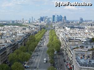 [P15] Vedere panoramica de pe Arcul de Triumf. In fundal cartierul La Defense » foto by tabache
 - 
<span class="allrVoted glyphicon glyphicon-heart hidden" id="av444508"></span>
<a class="m-l-10 hidden" id="sv444508" onclick="voting_Foto_DelVot(,444508,11886)" role="button">șterge vot <span class="glyphicon glyphicon-remove"></span></a>
<a id="v9444508" class=" c-red"  onclick="voting_Foto_SetVot(444508)" role="button"><span class="glyphicon glyphicon-heart-empty"></span> <b>LIKE</b> = Votează poza</a> <img class="hidden"  id="f444508W9" src="/imagini/loader.gif" border="0" /><span class="AjErrMes hidden" id="e444508ErM"></span>
