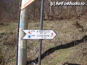 [P20] Indicator pentru trasee montane.  » foto by Floryn81
 - 
<span class="allrVoted glyphicon glyphicon-heart hidden" id="av411255"></span>
<a class="m-l-10 hidden" id="sv411255" onclick="voting_Foto_DelVot(,411255,11891)" role="button">șterge vot <span class="glyphicon glyphicon-remove"></span></a>
<a id="v9411255" class=" c-red"  onclick="voting_Foto_SetVot(411255)" role="button"><span class="glyphicon glyphicon-heart-empty"></span> <b>LIKE</b> = Votează poza</a> <img class="hidden"  id="f411255W9" src="/imagini/loader.gif" border="0" /><span class="AjErrMes hidden" id="e411255ErM"></span>