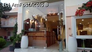 [P04] Receptie hotel » foto by Mihnea-Alexandru
 - 
<span class="allrVoted glyphicon glyphicon-heart hidden" id="av868392"></span>
<a class="m-l-10 hidden" id="sv868392" onclick="voting_Foto_DelVot(,868392,11907)" role="button">șterge vot <span class="glyphicon glyphicon-remove"></span></a>
<a id="v9868392" class=" c-red"  onclick="voting_Foto_SetVot(868392)" role="button"><span class="glyphicon glyphicon-heart-empty"></span> <b>LIKE</b> = Votează poza</a> <img class="hidden"  id="f868392W9" src="/imagini/loader.gif" border="0" /><span class="AjErrMes hidden" id="e868392ErM"></span>