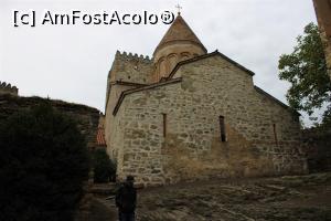 [P11] Fortăreața Ananuri, Cetatea, Biserica Fecioarei, cea veche, închisă, nu se vizitează, vom urca să vedem turnurile...  » foto by mprofeanu
 - 
<span class="allrVoted glyphicon glyphicon-heart hidden" id="av1144382"></span>
<a class="m-l-10 hidden" id="sv1144382" onclick="voting_Foto_DelVot(,1144382,11911)" role="button">șterge vot <span class="glyphicon glyphicon-remove"></span></a>
<a id="v91144382" class=" c-red"  onclick="voting_Foto_SetVot(1144382)" role="button"><span class="glyphicon glyphicon-heart-empty"></span> <b>LIKE</b> = Votează poza</a> <img class="hidden"  id="f1144382W9" src="/imagini/loader.gif" border="0" /><span class="AjErrMes hidden" id="e1144382ErM"></span>