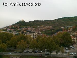 [P15] Tbilisi - vedere spre Mănăstirea Tabor a Schimbării la Faţă (pe deal), Băile de Sulf (în spatele copacilor de jos) şi moschee (clădirea roşie, cu un mic minaret, din dreapta)  » foto by calator65
 - 
<span class="allrVoted glyphicon glyphicon-heart hidden" id="av812690"></span>
<a class="m-l-10 hidden" id="sv812690" onclick="voting_Foto_DelVot(,812690,11911)" role="button">șterge vot <span class="glyphicon glyphicon-remove"></span></a>
<a id="v9812690" class=" c-red"  onclick="voting_Foto_SetVot(812690)" role="button"><span class="glyphicon glyphicon-heart-empty"></span> <b>LIKE</b> = Votează poza</a> <img class="hidden"  id="f812690W9" src="/imagini/loader.gif" border="0" /><span class="AjErrMes hidden" id="e812690ErM"></span>