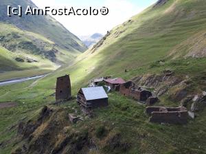 [P02] sat montan regiune Tusheti Georgia » foto by pitiku
 - 
<span class="allrVoted glyphicon glyphicon-heart hidden" id="av1095599"></span>
<a class="m-l-10 hidden" id="sv1095599" onclick="voting_Foto_DelVot(,1095599,11911)" role="button">șterge vot <span class="glyphicon glyphicon-remove"></span></a>
<a id="v91095599" class=" c-red"  onclick="voting_Foto_SetVot(1095599)" role="button"><span class="glyphicon glyphicon-heart-empty"></span> <b>LIKE</b> = Votează poza</a> <img class="hidden"  id="f1095599W9" src="/imagini/loader.gif" border="0" /><span class="AjErrMes hidden" id="e1095599ErM"></span>