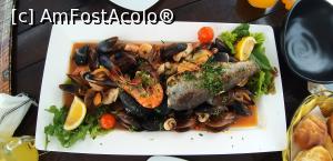 [P08] Platou fructe de mare pe care l-am comandat zilnic ???? » foto by AlinaAlina1
 - 
<span class="allrVoted glyphicon glyphicon-heart hidden" id="av1235831"></span>
<a class="m-l-10 hidden" id="sv1235831" onclick="voting_Foto_DelVot(,1235831,11917)" role="button">șterge vot <span class="glyphicon glyphicon-remove"></span></a>
<a id="v91235831" class=" c-red"  onclick="voting_Foto_SetVot(1235831)" role="button"><span class="glyphicon glyphicon-heart-empty"></span> <b>LIKE</b> = Votează poza</a> <img class="hidden"  id="f1235831W9" src="/imagini/loader.gif" border="0" /><span class="AjErrMes hidden" id="e1235831ErM"></span>