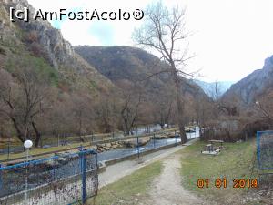 [P31] canionul Matka-zona pentru caiace » foto by Yolanda
 - 
<span class="allrVoted glyphicon glyphicon-heart hidden" id="av1053356"></span>
<a class="m-l-10 hidden" id="sv1053356" onclick="voting_Foto_DelVot(,1053356,11922)" role="button">șterge vot <span class="glyphicon glyphicon-remove"></span></a>
<a id="v91053356" class=" c-red"  onclick="voting_Foto_SetVot(1053356)" role="button"><span class="glyphicon glyphicon-heart-empty"></span> <b>LIKE</b> = Votează poza</a> <img class="hidden"  id="f1053356W9" src="/imagini/loader.gif" border="0" /><span class="AjErrMes hidden" id="e1053356ErM"></span>