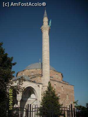 [P19] Minaretul moscheei - 42 de metri înălțime » foto by puiutea
 - 
<span class="allrVoted glyphicon glyphicon-heart hidden" id="av975802"></span>
<a class="m-l-10 hidden" id="sv975802" onclick="voting_Foto_DelVot(,975802,11922)" role="button">șterge vot <span class="glyphicon glyphicon-remove"></span></a>
<a id="v9975802" class=" c-red"  onclick="voting_Foto_SetVot(975802)" role="button"><span class="glyphicon glyphicon-heart-empty"></span> <b>LIKE</b> = Votează poza</a> <img class="hidden"  id="f975802W9" src="/imagini/loader.gif" border="0" /><span class="AjErrMes hidden" id="e975802ErM"></span>