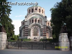 [P47] Flacăra eternă, pentru eroii neamului!  » foto by puiutea
 - 
<span class="allrVoted glyphicon glyphicon-heart hidden" id="av976874"></span>
<a class="m-l-10 hidden" id="sv976874" onclick="voting_Foto_DelVot(,976874,11922)" role="button">șterge vot <span class="glyphicon glyphicon-remove"></span></a>
<a id="v9976874" class=" c-red"  onclick="voting_Foto_SetVot(976874)" role="button"><span class="glyphicon glyphicon-heart-empty"></span> <b>LIKE</b> = Votează poza</a> <img class="hidden"  id="f976874W9" src="/imagini/loader.gif" border="0" /><span class="AjErrMes hidden" id="e976874ErM"></span>