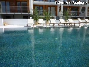 [P11] Piscina » foto by Muffin2009*
 - 
<span class="allrVoted glyphicon glyphicon-heart hidden" id="av337146"></span>
<a class="m-l-10 hidden" id="sv337146" onclick="voting_Foto_DelVot(,337146,11932)" role="button">șterge vot <span class="glyphicon glyphicon-remove"></span></a>
<a id="v9337146" class=" c-red"  onclick="voting_Foto_SetVot(337146)" role="button"><span class="glyphicon glyphicon-heart-empty"></span> <b>LIKE</b> = Votează poza</a> <img class="hidden"  id="f337146W9" src="/imagini/loader.gif" border="0" /><span class="AjErrMes hidden" id="e337146ErM"></span>