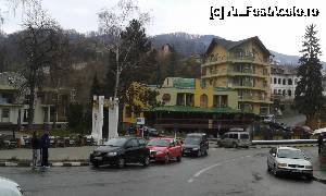 [P16] Hotel Stogu, de vis-s-vis, de la chioșcul de unde am cumpărat un bilet la loto, cred că pentru prima oară în viața mea.  » foto by Aurici
 - 
<span class="allrVoted glyphicon glyphicon-heart hidden" id="av694860"></span>
<a class="m-l-10 hidden" id="sv694860" onclick="voting_Foto_DelVot(,694860,11935)" role="button">șterge vot <span class="glyphicon glyphicon-remove"></span></a>
<a id="v9694860" class=" c-red"  onclick="voting_Foto_SetVot(694860)" role="button"><span class="glyphicon glyphicon-heart-empty"></span> <b>LIKE</b> = Votează poza</a> <img class="hidden"  id="f694860W9" src="/imagini/loader.gif" border="0" /><span class="AjErrMes hidden" id="e694860ErM"></span>