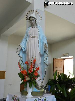 [P01] Statuia de la Tihajila, dupa care se fac toate imaginile de la MEdjugorje » foto by ramo_info
 - 
<span class="allrVoted glyphicon glyphicon-heart hidden" id="av352392"></span>
<a class="m-l-10 hidden" id="sv352392" onclick="voting_Foto_DelVot(,352392,11939)" role="button">șterge vot <span class="glyphicon glyphicon-remove"></span></a>
<a id="v9352392" class=" c-red"  onclick="voting_Foto_SetVot(352392)" role="button"><span class="glyphicon glyphicon-heart-empty"></span> <b>LIKE</b> = Votează poza</a> <img class="hidden"  id="f352392W9" src="/imagini/loader.gif" border="0" /><span class="AjErrMes hidden" id="e352392ErM"></span>