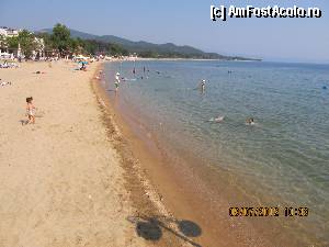 [P56] Olympiada: plaja cu nisip si apa mica » foto by kanza
 - 
<span class="allrVoted glyphicon glyphicon-heart hidden" id="av337502"></span>
<a class="m-l-10 hidden" id="sv337502" onclick="voting_Foto_DelVot(,337502,11942)" role="button">șterge vot <span class="glyphicon glyphicon-remove"></span></a>
<a id="v9337502" class=" c-red"  onclick="voting_Foto_SetVot(337502)" role="button"><span class="glyphicon glyphicon-heart-empty"></span> <b>LIKE</b> = Votează poza</a> <img class="hidden"  id="f337502W9" src="/imagini/loader.gif" border="0" /><span class="AjErrMes hidden" id="e337502ErM"></span>