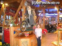 [P04] Restaurantul Oldtimer » foto by sosso
 - 
<span class="allrVoted glyphicon glyphicon-heart hidden" id="av398507"></span>
<a class="m-l-10 hidden" id="sv398507" onclick="voting_Foto_DelVot(,398507,11989)" role="button">șterge vot <span class="glyphicon glyphicon-remove"></span></a>
<a id="v9398507" class=" c-red"  onclick="voting_Foto_SetVot(398507)" role="button"><span class="glyphicon glyphicon-heart-empty"></span> <b>LIKE</b> = Votează poza</a> <img class="hidden"  id="f398507W9" src="/imagini/loader.gif" border="0" /><span class="AjErrMes hidden" id="e398507ErM"></span>