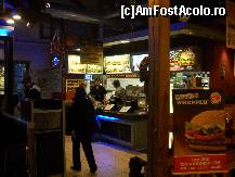 [P05] Burger King » foto by sosso
 - 
<span class="allrVoted glyphicon glyphicon-heart hidden" id="av398508"></span>
<a class="m-l-10 hidden" id="sv398508" onclick="voting_Foto_DelVot(,398508,11989)" role="button">șterge vot <span class="glyphicon glyphicon-remove"></span></a>
<a id="v9398508" class=" c-red"  onclick="voting_Foto_SetVot(398508)" role="button"><span class="glyphicon glyphicon-heart-empty"></span> <b>LIKE</b> = Votează poza</a> <img class="hidden"  id="f398508W9" src="/imagini/loader.gif" border="0" /><span class="AjErrMes hidden" id="e398508ErM"></span>