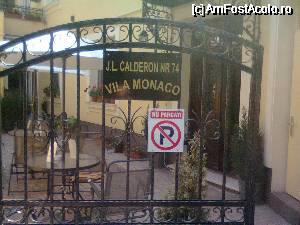 [P19] Intrarea in hotel: eu am parcat exact in fata, aveam rezervare!  » foto by johnnyredlabel †
 - 
<span class="allrVoted glyphicon glyphicon-heart hidden" id="av340232"></span>
<a class="m-l-10 hidden" id="sv340232" onclick="voting_Foto_DelVot(,340232,11993)" role="button">șterge vot <span class="glyphicon glyphicon-remove"></span></a>
<a id="v9340232" class=" c-red"  onclick="voting_Foto_SetVot(340232)" role="button"><span class="glyphicon glyphicon-heart-empty"></span> <b>LIKE</b> = Votează poza</a> <img class="hidden"  id="f340232W9" src="/imagini/loader.gif" border="0" /><span class="AjErrMes hidden" id="e340232ErM"></span>