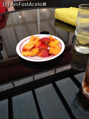 [P16] Sample din putinele fructe oferite » foto by muppetz
 - 
<span class="allrVoted glyphicon glyphicon-heart hidden" id="av889419"></span>
<a class="m-l-10 hidden" id="sv889419" onclick="voting_Foto_DelVot(,889419,12003)" role="button">șterge vot <span class="glyphicon glyphicon-remove"></span></a>
<a id="v9889419" class=" c-red"  onclick="voting_Foto_SetVot(889419)" role="button"><span class="glyphicon glyphicon-heart-empty"></span> <b>LIKE</b> = Votează poza</a> <img class="hidden"  id="f889419W9" src="/imagini/loader.gif" border="0" /><span class="AjErrMes hidden" id="e889419ErM"></span>