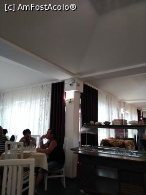 [P49] Incinta supravegheata video. Aveti grija de maniera in care mancati » foto by muppetz
 - 
<span class="allrVoted glyphicon glyphicon-heart hidden" id="av889452"></span>
<a class="m-l-10 hidden" id="sv889452" onclick="voting_Foto_DelVot(,889452,12003)" role="button">șterge vot <span class="glyphicon glyphicon-remove"></span></a>
<a id="v9889452" class=" c-red"  onclick="voting_Foto_SetVot(889452)" role="button"><span class="glyphicon glyphicon-heart-empty"></span> <b>LIKE</b> = Votează poza</a> <img class="hidden"  id="f889452W9" src="/imagini/loader.gif" border="0" /><span class="AjErrMes hidden" id="e889452ErM"></span>
