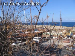 [P03] Portul Kyrenia » foto by Michi
 - 
<span class="allrVoted glyphicon glyphicon-heart hidden" id="av1196781"></span>
<a class="m-l-10 hidden" id="sv1196781" onclick="voting_Foto_DelVot(,1196781,12009)" role="button">șterge vot <span class="glyphicon glyphicon-remove"></span></a>
<a id="v91196781" class=" c-red"  onclick="voting_Foto_SetVot(1196781)" role="button"><span class="glyphicon glyphicon-heart-empty"></span> <b>LIKE</b> = Votează poza</a> <img class="hidden"  id="f1196781W9" src="/imagini/loader.gif" border="0" /><span class="AjErrMes hidden" id="e1196781ErM"></span>