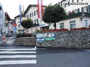 [P20] Hotel Schwarzer Adler - Golling. In centrul micii localitati. Strazi inguste, cladiri inghesuite, curatenie si flori.  » foto by iulianic
 - 
<span class="allrVoted glyphicon glyphicon-heart hidden" id="av341545"></span>
<a class="m-l-10 hidden" id="sv341545" onclick="voting_Foto_DelVot(,341545,12026)" role="button">șterge vot <span class="glyphicon glyphicon-remove"></span></a>
<a id="v9341545" class=" c-red"  onclick="voting_Foto_SetVot(341545)" role="button"><span class="glyphicon glyphicon-heart-empty"></span> <b>LIKE</b> = Votează poza</a> <img class="hidden"  id="f341545W9" src="/imagini/loader.gif" border="0" /><span class="AjErrMes hidden" id="e341545ErM"></span>