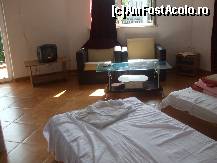 [P03] imagine din interiorul camerei în care am stat (nr. 3) - hotel Jiul, Eforie Sud » foto by vanda
 - 
<span class="allrVoted glyphicon glyphicon-heart hidden" id="av343865"></span>
<a class="m-l-10 hidden" id="sv343865" onclick="voting_Foto_DelVot(,343865,12069)" role="button">șterge vot <span class="glyphicon glyphicon-remove"></span></a>
<a id="v9343865" class=" c-red"  onclick="voting_Foto_SetVot(343865)" role="button"><span class="glyphicon glyphicon-heart-empty"></span> <b>LIKE</b> = Votează poza</a> <img class="hidden"  id="f343865W9" src="/imagini/loader.gif" border="0" /><span class="AjErrMes hidden" id="e343865ErM"></span>