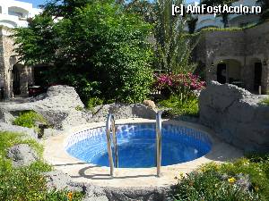 [P20] piscina 2- jacuzzi in aer liber » foto by silvia tudoran
 - 
<span class="allrVoted glyphicon glyphicon-heart hidden" id="av345684"></span>
<a class="m-l-10 hidden" id="sv345684" onclick="voting_Foto_DelVot(,345684,12093)" role="button">șterge vot <span class="glyphicon glyphicon-remove"></span></a>
<a id="v9345684" class=" c-red"  onclick="voting_Foto_SetVot(345684)" role="button"><span class="glyphicon glyphicon-heart-empty"></span> <b>LIKE</b> = Votează poza</a> <img class="hidden"  id="f345684W9" src="/imagini/loader.gif" border="0" /><span class="AjErrMes hidden" id="e345684ErM"></span>