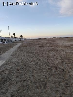 [P18] Plaja din Rimini » foto by ilee
 - 
<span class="allrVoted glyphicon glyphicon-heart hidden" id="av1505706"></span>
<a class="m-l-10 hidden" id="sv1505706" onclick="voting_Foto_DelVot(,1505706,12117)" role="button">șterge vot <span class="glyphicon glyphicon-remove"></span></a>
<a id="v91505706" class=" c-red"  onclick="voting_Foto_SetVot(1505706)" role="button"><span class="glyphicon glyphicon-heart-empty"></span> <b>LIKE</b> = Votează poza</a> <img class="hidden"  id="f1505706W9" src="/imagini/loader.gif" border="0" /><span class="AjErrMes hidden" id="e1505706ErM"></span>