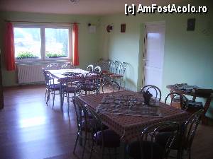 [P17] Sala de mese - Pensiunea Ghiocelul, Borsec » foto by krondia*
 - 
<span class="allrVoted glyphicon glyphicon-heart hidden" id="av377551"></span>
<a class="m-l-10 hidden" id="sv377551" onclick="voting_Foto_DelVot(,377551,12119)" role="button">șterge vot <span class="glyphicon glyphicon-remove"></span></a>
<a id="v9377551" class=" c-red"  onclick="voting_Foto_SetVot(377551)" role="button"><span class="glyphicon glyphicon-heart-empty"></span> <b>LIKE</b> = Votează poza</a> <img class="hidden"  id="f377551W9" src="/imagini/loader.gif" border="0" /><span class="AjErrMes hidden" id="e377551ErM"></span>