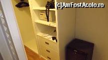 [P03] dressing room (inclusiv seif gratuit)  » foto by callmevaly
 - 
<span class="allrVoted glyphicon glyphicon-heart hidden" id="av473022"></span>
<a class="m-l-10 hidden" id="sv473022" onclick="voting_Foto_DelVot(,473022,12164)" role="button">șterge vot <span class="glyphicon glyphicon-remove"></span></a>
<a id="v9473022" class=" c-red"  onclick="voting_Foto_SetVot(473022)" role="button"><span class="glyphicon glyphicon-heart-empty"></span> <b>LIKE</b> = Votează poza</a> <img class="hidden"  id="f473022W9" src="/imagini/loader.gif" border="0" /><span class="AjErrMes hidden" id="e473022ErM"></span>