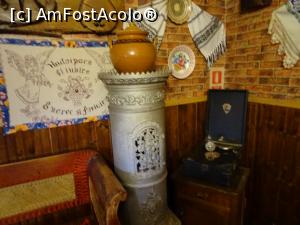[P06] Un colț din restaurantul Rustiq din Sântimbru.  » foto by tata123 🔱
 - 
<span class="allrVoted glyphicon glyphicon-heart hidden" id="av1070837"></span>
<a class="m-l-10 hidden" id="sv1070837" onclick="voting_Foto_DelVot(,1070837,12169)" role="button">șterge vot <span class="glyphicon glyphicon-remove"></span></a>
<a id="v91070837" class=" c-red"  onclick="voting_Foto_SetVot(1070837)" role="button"><span class="glyphicon glyphicon-heart-empty"></span> <b>LIKE</b> = Votează poza</a> <img class="hidden"  id="f1070837W9" src="/imagini/loader.gif" border="0" /><span class="AjErrMes hidden" id="e1070837ErM"></span>