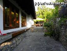 [P09] Hostel Mostel - curtea interioară a hotelului » foto by marius.covaci
 - 
<span class="allrVoted glyphicon glyphicon-heart hidden" id="av346751"></span>
<a class="m-l-10 hidden" id="sv346751" onclick="voting_Foto_DelVot(,346751,12174)" role="button">șterge vot <span class="glyphicon glyphicon-remove"></span></a>
<a id="v9346751" class=" c-red"  onclick="voting_Foto_SetVot(346751)" role="button"><span class="glyphicon glyphicon-heart-empty"></span> <b>LIKE</b> = Votează poza</a> <img class="hidden"  id="f346751W9" src="/imagini/loader.gif" border="0" /><span class="AjErrMes hidden" id="e346751ErM"></span>
