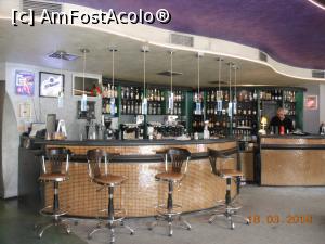 [P23] Hotel Odessos - Cafe-bar.  » foto by iulianic
 - 
<span class="allrVoted glyphicon glyphicon-heart hidden" id="av953386"></span>
<a class="m-l-10 hidden" id="sv953386" onclick="voting_Foto_DelVot(,953386,12176)" role="button">șterge vot <span class="glyphicon glyphicon-remove"></span></a>
<a id="v9953386" class=" c-red"  onclick="voting_Foto_SetVot(953386)" role="button"><span class="glyphicon glyphicon-heart-empty"></span> <b>LIKE</b> = Votează poza</a> <img class="hidden"  id="f953386W9" src="/imagini/loader.gif" border="0" /><span class="AjErrMes hidden" id="e953386ErM"></span>