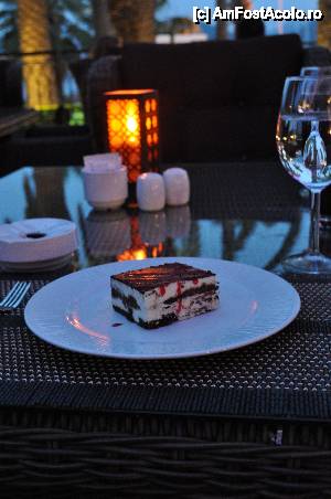 [P26] desert la a la carte » foto by lidana
 - 
<span class="allrVoted glyphicon glyphicon-heart hidden" id="av435205"></span>
<a class="m-l-10 hidden" id="sv435205" onclick="voting_Foto_DelVot(,435205,12197)" role="button">șterge vot <span class="glyphicon glyphicon-remove"></span></a>
<a id="v9435205" class=" c-red"  onclick="voting_Foto_SetVot(435205)" role="button"><span class="glyphicon glyphicon-heart-empty"></span> <b>LIKE</b> = Votează poza</a> <img class="hidden"  id="f435205W9" src="/imagini/loader.gif" border="0" /><span class="AjErrMes hidden" id="e435205ErM"></span>