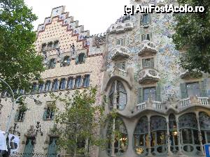 [P02] Casa Casa Amatller si Casa Batlló ce fac parte din 'Marul Discordiei'.  » foto by vlado2
 - 
<span class="allrVoted glyphicon glyphicon-heart hidden" id="av472165"></span>
<a class="m-l-10 hidden" id="sv472165" onclick="voting_Foto_DelVot(,472165,12198)" role="button">șterge vot <span class="glyphicon glyphicon-remove"></span></a>
<a id="v9472165" class=" c-red"  onclick="voting_Foto_SetVot(472165)" role="button"><span class="glyphicon glyphicon-heart-empty"></span> <b>LIKE</b> = Votează poza</a> <img class="hidden"  id="f472165W9" src="/imagini/loader.gif" border="0" /><span class="AjErrMes hidden" id="e472165ErM"></span>