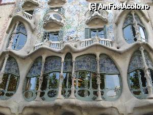[P28] Casa Batlló, Barcelona.  » foto by vlado2
 - 
<span class="allrVoted glyphicon glyphicon-heart hidden" id="av472191"></span>
<a class="m-l-10 hidden" id="sv472191" onclick="voting_Foto_DelVot(,472191,12198)" role="button">șterge vot <span class="glyphicon glyphicon-remove"></span></a>
<a id="v9472191" class=" c-red"  onclick="voting_Foto_SetVot(472191)" role="button"><span class="glyphicon glyphicon-heart-empty"></span> <b>LIKE</b> = Votează poza</a> <img class="hidden"  id="f472191W9" src="/imagini/loader.gif" border="0" /><span class="AjErrMes hidden" id="e472191ErM"></span>