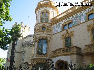 [P19] Cladirile de pe bulevardul Tibidabo » foto by vlado2
 - 
<span class="allrVoted glyphicon glyphicon-heart hidden" id="av475988"></span>
<a class="m-l-10 hidden" id="sv475988" onclick="voting_Foto_DelVot(,475988,12198)" role="button">șterge vot <span class="glyphicon glyphicon-remove"></span></a>
<a id="v9475988" class=" c-red"  onclick="voting_Foto_SetVot(475988)" role="button"><span class="glyphicon glyphicon-heart-empty"></span> <b>LIKE</b> = Votează poza</a> <img class="hidden"  id="f475988W9" src="/imagini/loader.gif" border="0" /><span class="AjErrMes hidden" id="e475988ErM"></span>