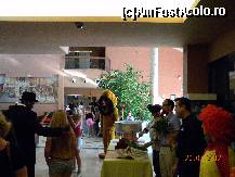 [P25] Aici doamnele erau asteptate cu un fir de trandafir la iesirea din restaurant, in seara cu specific spaniol » foto by bitnic
 - 
<span class="allrVoted glyphicon glyphicon-heart hidden" id="av347952"></span>
<a class="m-l-10 hidden" id="sv347952" onclick="voting_Foto_DelVot(,347952,12212)" role="button">șterge vot <span class="glyphicon glyphicon-remove"></span></a>
<a id="v9347952" class=" c-red"  onclick="voting_Foto_SetVot(347952)" role="button"><span class="glyphicon glyphicon-heart-empty"></span> <b>LIKE</b> = Votează poza</a> <img class="hidden"  id="f347952W9" src="/imagini/loader.gif" border="0" /><span class="AjErrMes hidden" id="e347952ErM"></span>