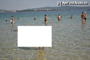 [P02] Observati apa marii cat este de limpede si curata. Era si foarte, foarte calda si nu prea este aglomerat. Statiunea este mica...  » foto by droniucm
 - 
<span class="allrVoted glyphicon glyphicon-heart hidden" id="av348450"></span>
<a class="m-l-10 hidden" id="sv348450" onclick="voting_Foto_DelVot(,348450,12228)" role="button">șterge vot <span class="glyphicon glyphicon-remove"></span></a>
<a id="v9348450" class=" c-red"  onclick="voting_Foto_SetVot(348450)" role="button"><span class="glyphicon glyphicon-heart-empty"></span> <b>LIKE</b> = Votează poza</a> <img class="hidden"  id="f348450W9" src="/imagini/loader.gif" border="0" /><span class="AjErrMes hidden" id="e348450ErM"></span>