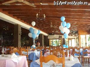 [P38] Interior restaurant Oassis, pregatit pt GREEK NIGHT.  » foto by maria55 †
 - 
<span class="allrVoted glyphicon glyphicon-heart hidden" id="av513261"></span>
<a class="m-l-10 hidden" id="sv513261" onclick="voting_Foto_DelVot(,513261,12234)" role="button">șterge vot <span class="glyphicon glyphicon-remove"></span></a>
<a id="v9513261" class=" c-red"  onclick="voting_Foto_SetVot(513261)" role="button"><span class="glyphicon glyphicon-heart-empty"></span> <b>LIKE</b> = Votează poza</a> <img class="hidden"  id="f513261W9" src="/imagini/loader.gif" border="0" /><span class="AjErrMes hidden" id="e513261ErM"></span>