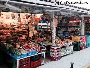 [P05] Unul din supermarket-urile din zona.  » foto by Coniss
 - 
<span class="allrVoted glyphicon glyphicon-heart hidden" id="av556165"></span>
<a class="m-l-10 hidden" id="sv556165" onclick="voting_Foto_DelVot(,556165,12234)" role="button">șterge vot <span class="glyphicon glyphicon-remove"></span></a>
<a id="v9556165" class=" c-red"  onclick="voting_Foto_SetVot(556165)" role="button"><span class="glyphicon glyphicon-heart-empty"></span> <b>LIKE</b> = Votează poza</a> <img class="hidden"  id="f556165W9" src="/imagini/loader.gif" border="0" /><span class="AjErrMes hidden" id="e556165ErM"></span>