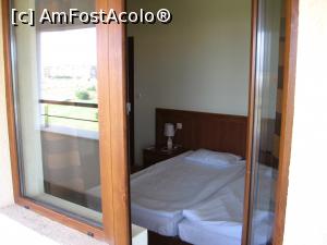 [P12] Dormitorul, vazut din balcon.  » foto by Yoda
 - 
<span class="allrVoted glyphicon glyphicon-heart hidden" id="av1045063"></span>
<a class="m-l-10 hidden" id="sv1045063" onclick="voting_Foto_DelVot(,1045063,12245)" role="button">șterge vot <span class="glyphicon glyphicon-remove"></span></a>
<a id="v91045063" class=" c-red"  onclick="voting_Foto_SetVot(1045063)" role="button"><span class="glyphicon glyphicon-heart-empty"></span> <b>LIKE</b> = Votează poza</a> <img class="hidden"  id="f1045063W9" src="/imagini/loader.gif" border="0" /><span class="AjErrMes hidden" id="e1045063ErM"></span>