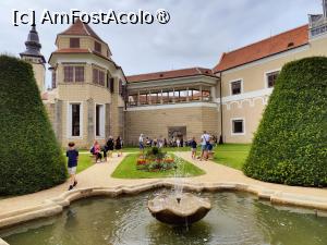 [P14] Castelul Telc; grădina » foto by crismis
 - 
<span class="allrVoted glyphicon glyphicon-heart hidden" id="av1408621"></span>
<a class="m-l-10 hidden" id="sv1408621" onclick="voting_Foto_DelVot(,1408621,12248)" role="button">șterge vot <span class="glyphicon glyphicon-remove"></span></a>
<a id="v91408621" class=" c-red"  onclick="voting_Foto_SetVot(1408621)" role="button"><span class="glyphicon glyphicon-heart-empty"></span> <b>LIKE</b> = Votează poza</a> <img class="hidden"  id="f1408621W9" src="/imagini/loader.gif" border="0" /><span class="AjErrMes hidden" id="e1408621ErM"></span>