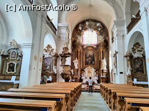 [P08] În biserica Sf. Iacob » foto by crismis
 - 
<span class="allrVoted glyphicon glyphicon-heart hidden" id="av1408615"></span>
<a class="m-l-10 hidden" id="sv1408615" onclick="voting_Foto_DelVot(,1408615,12248)" role="button">șterge vot <span class="glyphicon glyphicon-remove"></span></a>
<a id="v91408615" class=" c-red"  onclick="voting_Foto_SetVot(1408615)" role="button"><span class="glyphicon glyphicon-heart-empty"></span> <b>LIKE</b> = Votează poza</a> <img class="hidden"  id="f1408615W9" src="/imagini/loader.gif" border="0" /><span class="AjErrMes hidden" id="e1408615ErM"></span>
