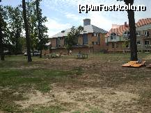[P15] Ştrandul - Termalliget - Berettyoujfalu: partea de plajă, pecum şi mesele de tenis de masă.  » foto by creivean
 - 
<span class="allrVoted glyphicon glyphicon-heart hidden" id="av425883"></span>
<a class="m-l-10 hidden" id="sv425883" onclick="voting_Foto_DelVot(,425883,12268)" role="button">șterge vot <span class="glyphicon glyphicon-remove"></span></a>
<a id="v9425883" class=" c-red"  onclick="voting_Foto_SetVot(425883)" role="button"><span class="glyphicon glyphicon-heart-empty"></span> <b>LIKE</b> = Votează poza</a> <img class="hidden"  id="f425883W9" src="/imagini/loader.gif" border="0" /><span class="AjErrMes hidden" id="e425883ErM"></span>